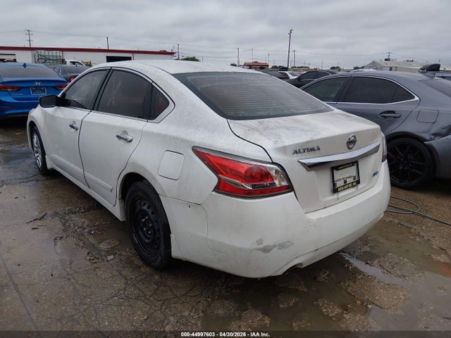 2014 Nissan Altima 2.5 S მანქანა იყიდება აუქციონზე, vin: 1N4AL3AP1EN347698, აუქციონის ნომერი: 44997603