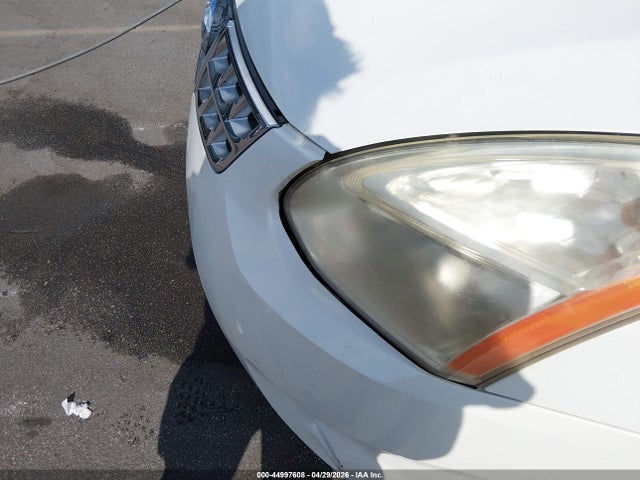44997608 :رقم المزاد ، JN8AS5MT7BW174667 vin ، 2011 Nissan Rogue S مزاد بيع