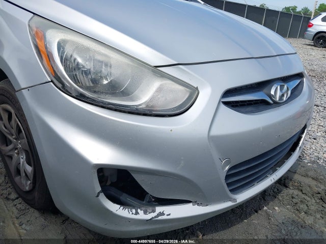 2013 Hyundai Accent Gls მანქანა იყიდება აუქციონზე, vin: KMHCT4AE4DU408193, აუქციონის ნომერი: 44997655
