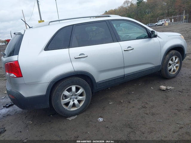 2012 Kia Sorento Lx მანქანა იყიდება აუქციონზე, vin: 5XYKT3A65CG235576, აუქციონის ნომერი: 44997683