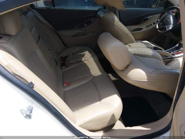 44997710 :رقم المزاد ، 1G4GE5ED6BF342878 vin ، 2011 Buick Lacrosse Cxs مزاد بيع