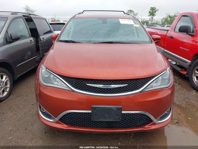 Продажа на аукционе авто 2018 Chrysler Pacifica Touring L, vin: 2C4RC1BG7JR171981, номер лота: 44997769