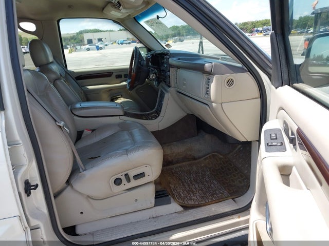 2002 Cadillac Escalade Standard მანქანა იყიდება აუქციონზე, vin: 1GYEK63N62R224246, აუქციონის ნომერი: 44997784