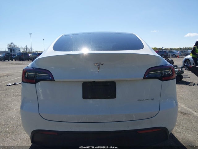 5YJYGDEE5LF043846 Tesla Model Y Long Range Dual Motor All-wheel Drive