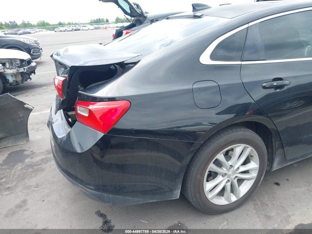 Продаж на аукціоні авто 2018 Chevrolet Malibu Lt, vin: 1G1ZD5ST9JF127868, номер лоту: 44997789