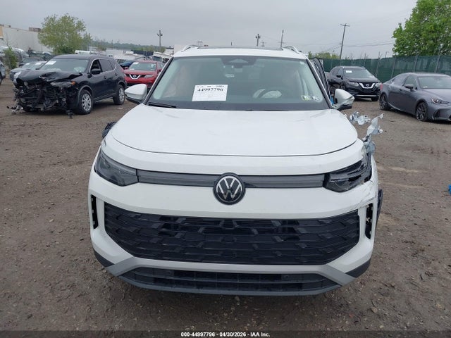 2025 Volkswagen Tiguan 2.0t Se მანქანა იყიდება აუქციონზე, vin: 3VVMR7RM4SM057549, აუქციონის ნომერი: 44997796