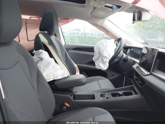 2025 Volkswagen Tiguan 2.0t Se მანქანა იყიდება აუქციონზე, vin: 3VVMR7RM4SM057549, აუქციონის ნომერი: 44997796