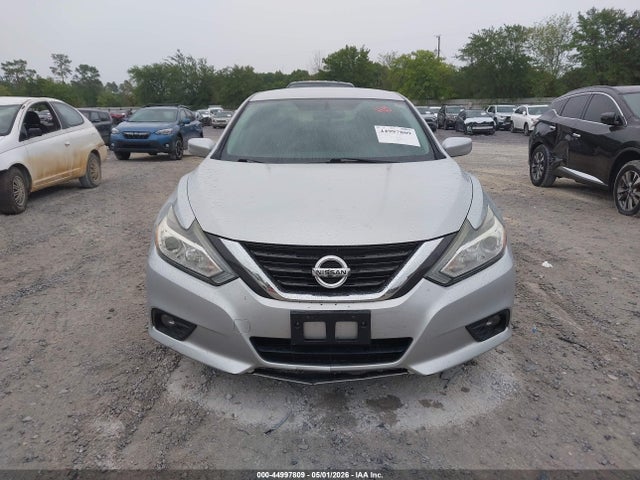 44997809 :رقم المزاد ، 1N4AL3AP7HC178805 vin ، 2017 Nissan Altima 2.5 Sv مزاد بيع