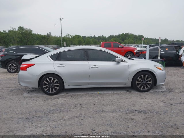 44997809 :رقم المزاد ، 1N4AL3AP7HC178805 vin ، 2017 Nissan Altima 2.5 Sv مزاد بيع