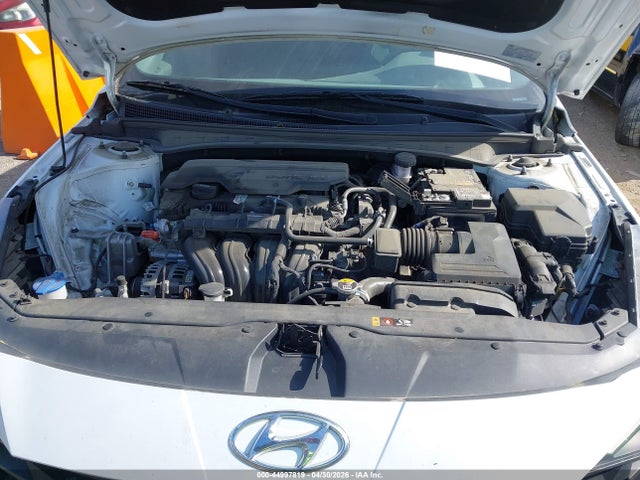 Продажа на аукционе авто 2021 Hyundai Elantra Sel, vin: 5NPLM4AG8MH003709, номер лота: 44997819