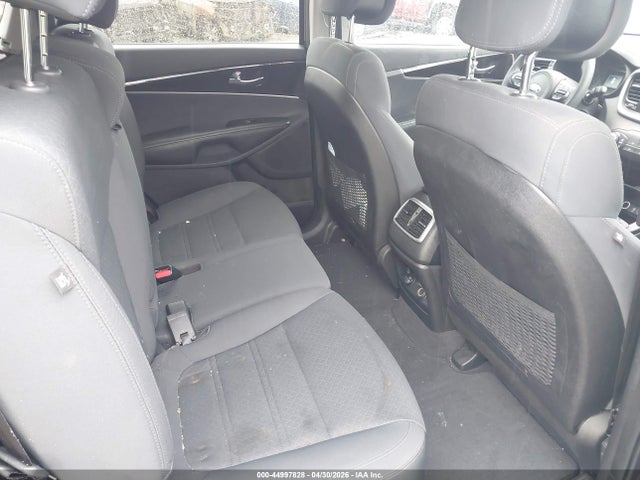 Продаж на аукціоні авто 2016 Kia Sorento 2.4l Lx, vin: 5XYPGDA37GG077527, номер лоту: 44997828