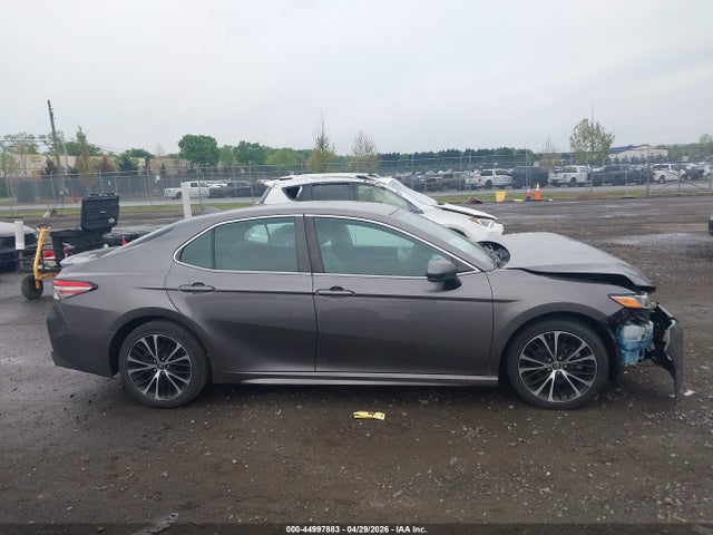 44997883 :رقم المزاد ، 4T1B11HK3KU222265 vin ، 2019 Toyota Camry Se مزاد بيع