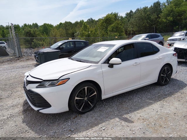 44997894 :رقم المزاد ، JTNB11HK0J3070479 vin ، 2018 Toyota Camry Le مزاد بيع