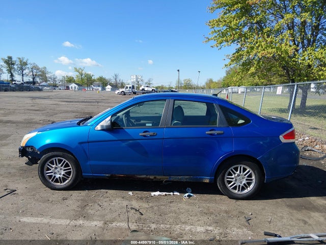 44997910 :رقم المزاد ، 1FAHP3FNXAW253740 vin ، 2010 Ford Focus Se مزاد بيع