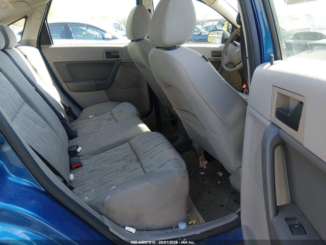 44997910 :رقم المزاد ، 1FAHP3FNXAW253740 vin ، 2010 Ford Focus Se مزاد بيع