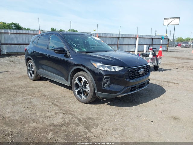 44997957 :رقم المزاد ، 1FMCU9NA3SUA72261 vin ، 2025 Ford Escape St-line Select مزاد بيع