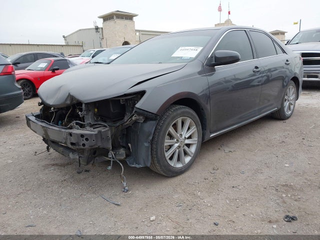 Toyota CAMRY XLE 2014 4T4BF1FK3ER378482 Image 2