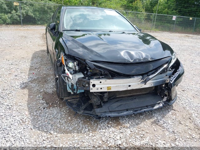2020 Toyota Camry Se მანქანა იყიდება აუქციონზე, vin: 4T1G11AK5LU873575, აუქციონის ნომერი: 44998037