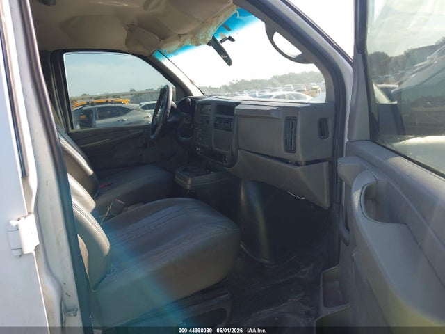 Продаж на аукціоні авто 2005 Chevrolet Express, vin: 1GCGG25V151265036, номер лоту: 44998039