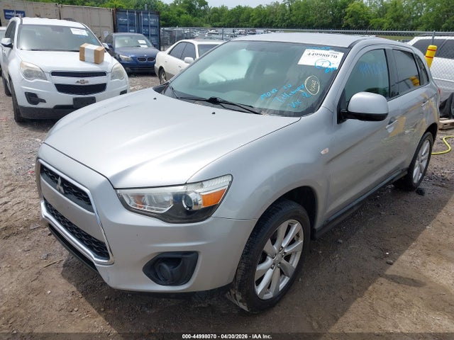 Продаж на аукціоні авто 2015 Mitsubishi Outlander Sport Es, vin: 4A4AR3AUXFE009385, номер лоту: 44998070
