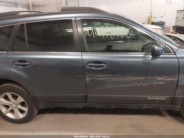 Продаж на аукціоні авто 2014 Subaru Outback 2.5i Premium, vin: 4S4BRBCC2E3317389, номер лоту: 44998086