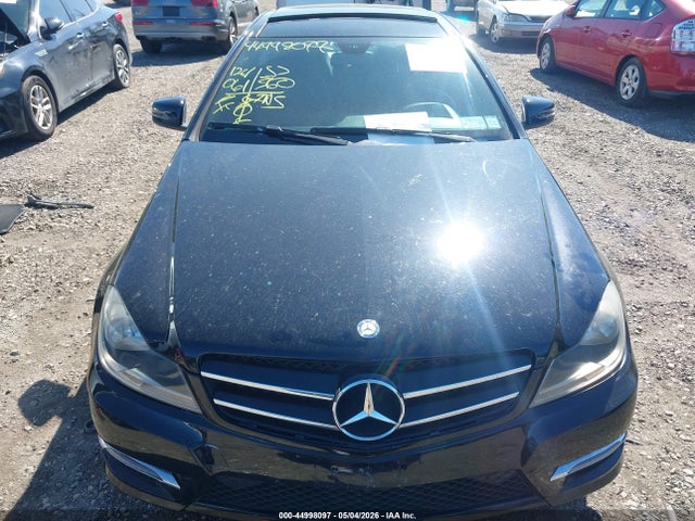 Продаж на аукціоні авто 2015 Mercedes-benz C 250, vin: WDDGJ4HBXFG369429, номер лоту: 44998097