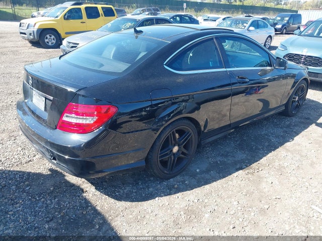 Продаж на аукціоні авто 2015 Mercedes-benz C 250, vin: WDDGJ4HBXFG369429, номер лоту: 44998097