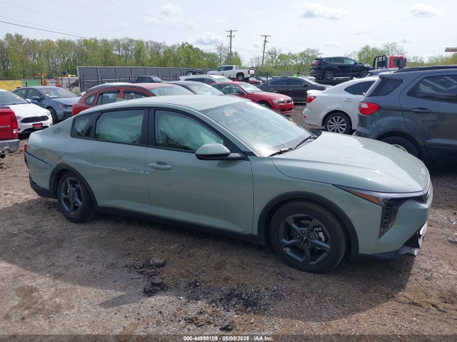 Продажа на аукционе авто 2026 Kia K4 Lxs, vin: 3KPFT4DE7TE291770, номер лота: 44998109