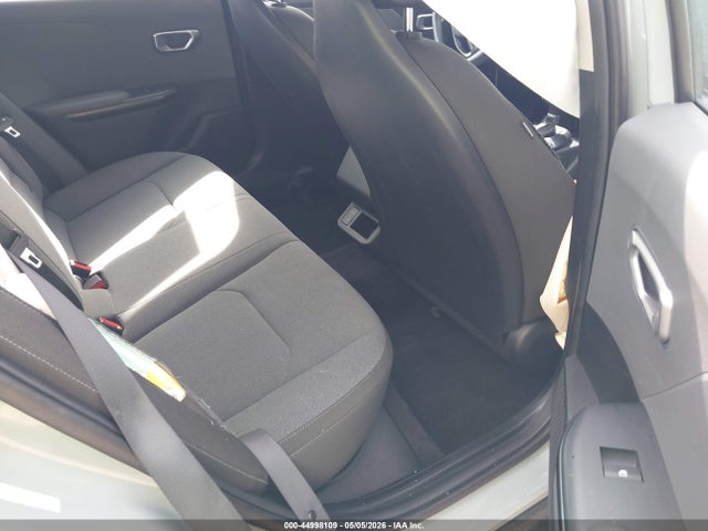 Продажа на аукционе авто 2026 Kia K4 Lxs, vin: 3KPFT4DE7TE291770, номер лота: 44998109