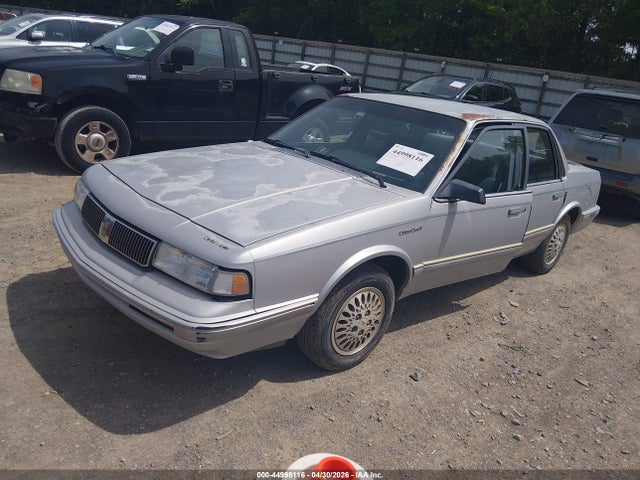 1993 Oldsmobile Cutlass Ciera S მანქანა იყიდება აუქციონზე, vin: 1G3AG55N1P6447364, აუქციონის ნომერი: 44998116
