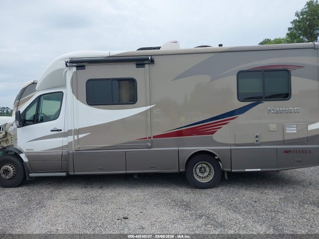 44998127 :رقم المزاد ، WDAPF4CC5E9566008 vin ، 2014 Mercedes-benz Sprinter 3500 مزاد بيع