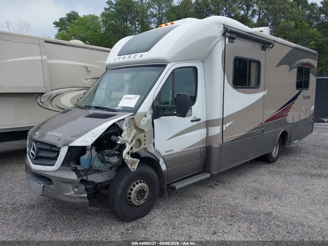 44998127 :رقم المزاد ، WDAPF4CC5E9566008 vin ، 2014 Mercedes-benz Sprinter 3500 مزاد بيع