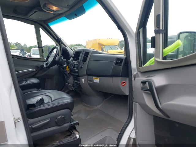 44998127 :رقم المزاد ، WDAPF4CC5E9566008 vin ، 2014 Mercedes-benz Sprinter 3500 مزاد بيع