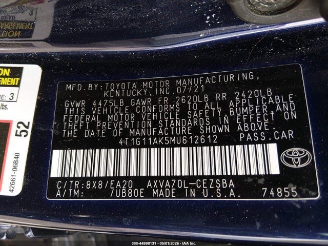 44998131 :رقم المزاد ، 4T1G11AK5MU612612 vin ، 2021 Toyota Camry Se مزاد بيع