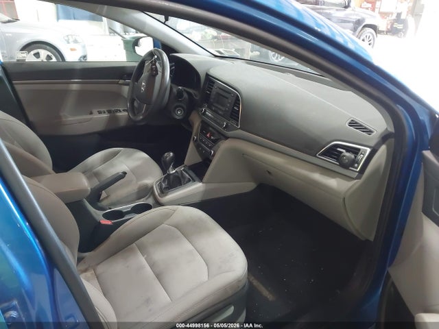 44998156 :رقم المزاد ، 5NPD74LF5JH288185 vin ، 2018 Hyundai Elantra Se مزاد بيع