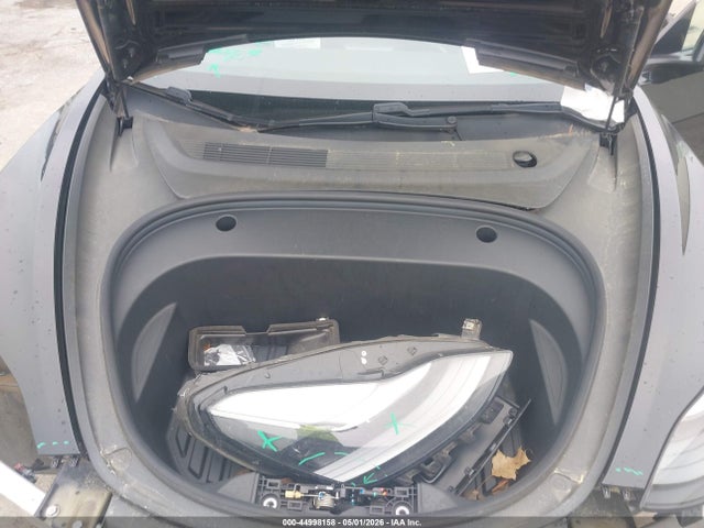 44998158 :رقم المزاد ، 5YJ3E1EA9MF042700 vin ، 2021 Tesla Model 3 Standard Range Plus Rear-wheel Drive مزاد بيع