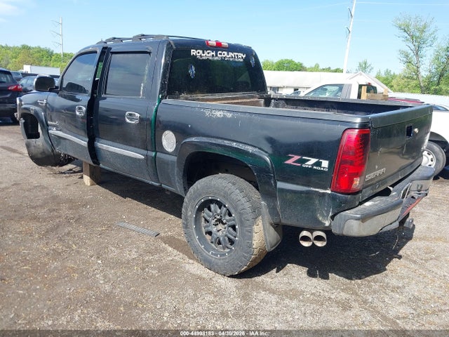 2005 Gmc Sierra 1500 Slt მანქანა იყიდება აუქციონზე, vin: 2GTEK13T151188292, აუქციონის ნომერი: 44998183