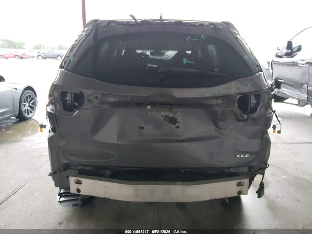 44998217 :رقم المزاد ، 5TDKZRFH0KS571178 vin ، 2019 Toyota Highlander Xle مزاد بيع