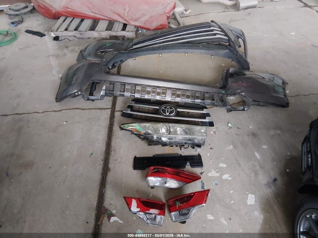 44998217 :رقم المزاد ، 5TDKZRFH0KS571178 vin ، 2019 Toyota Highlander Xle مزاد بيع