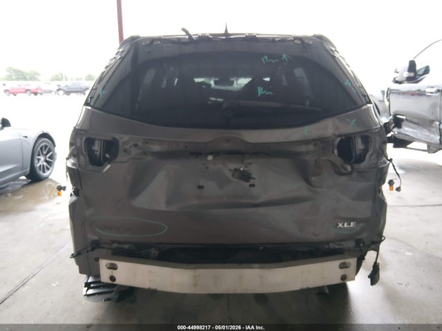 44998217 :رقم المزاد ، 5TDKZRFH0KS571178 vin ، 2019 Toyota Highlander Xle مزاد بيع