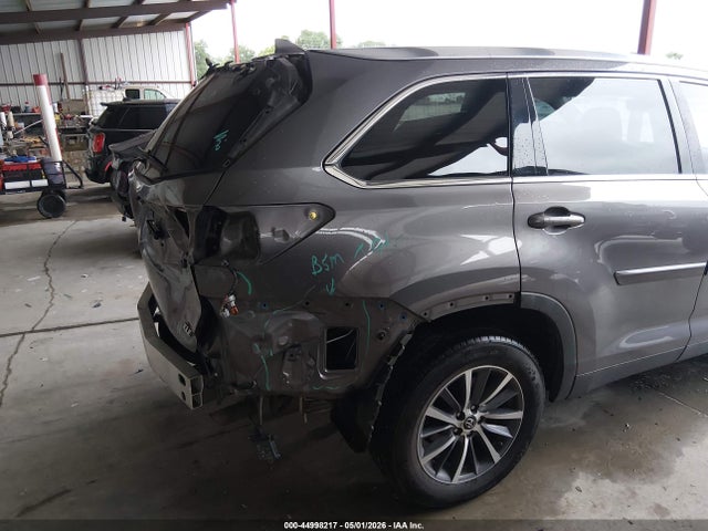44998217 :رقم المزاد ، 5TDKZRFH0KS571178 vin ، 2019 Toyota Highlander Xle مزاد بيع