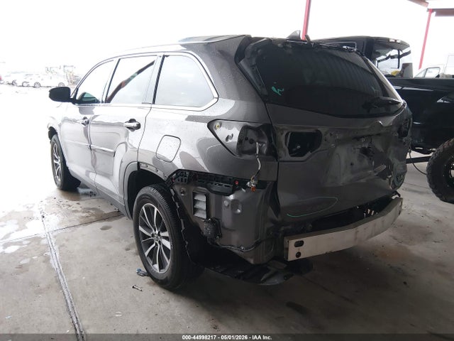 44998217 :رقم المزاد ، 5TDKZRFH0KS571178 vin ، 2019 Toyota Highlander Xle مزاد بيع