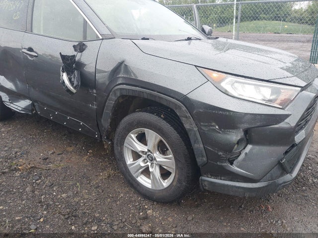 44998247 :رقم المزاد ، JTMP1RFV7KD009986 vin ، 2019 Toyota Rav4 Xle مزاد بيع