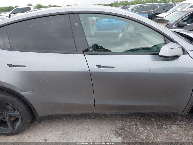 Aukcja sprzedaży 2026 Tesla Model Y All-wheel Drive/long Range Launch Series/premium All-wheel Drive, vin: 7SAYGDEE3TA454744, numer aukcji: 44998271