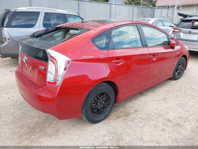 2013 Toyota Prius Three მანქანა იყიდება აუქციონზე, vin: JTDKN3DU5D5571825, აუქციონის ნომერი: 44998301