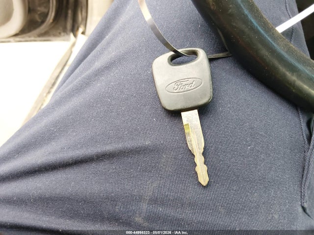 44998323 :رقم المزاد ، 2FTRF07244CA57779 vin ، 2004 Ford F-150 Heritage Xl/xlt مزاد بيع