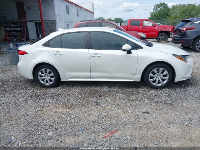 5YFEPMAE8MP162070 Toyota COROLLA LE