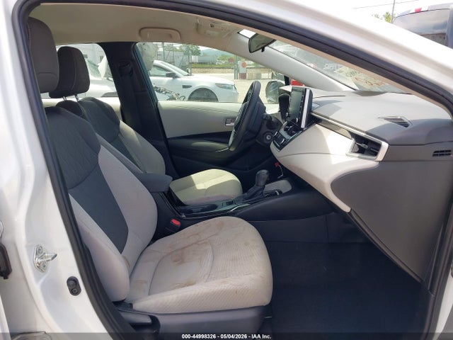 5YFEPMAE8MP162070 Toyota COROLLA LE