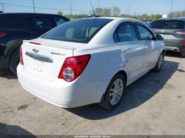 44998340 :رقم المزاد ، 1G1JC5SH2D4180665 vin ، 2013 Chevrolet Sonic Lt Auto مزاد بيع