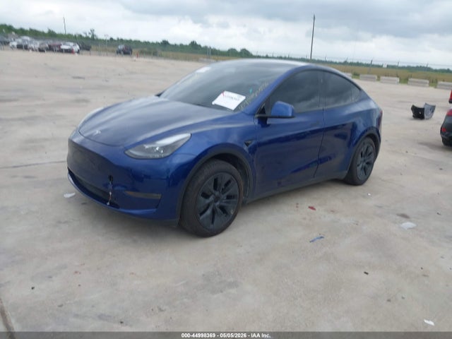 Продажа на аукционе авто 2025 Tesla Model Y Long Range Dual Motor Rear-wheel Drive, vin: 7SAYGDED6SA338220, номер лота: 44998369
